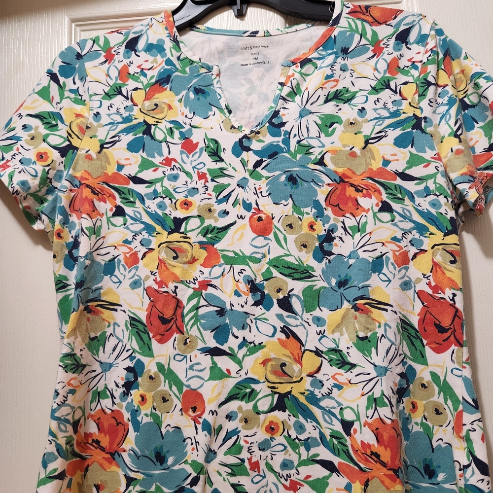 Croft and barrow petite Medium cotton shirt